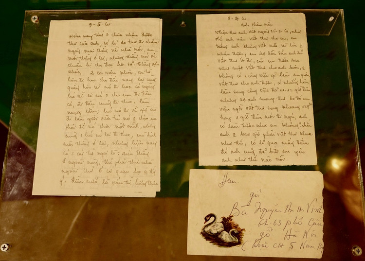 “Thu cho em” - Chuyen tinh xuyen the ky cua Tuong Hoang Dan-Hinh-8