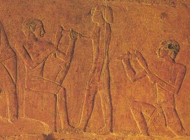 Kinh ngac ky thuat che tac da tai ba cua nguoi Ai Cap co-Hinh-3