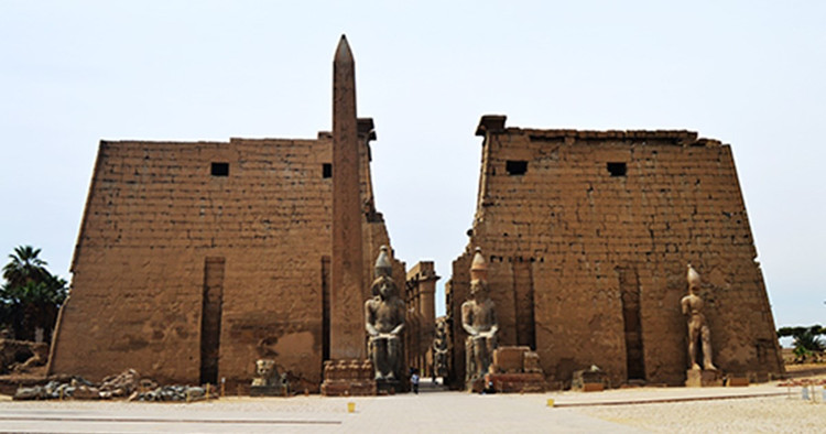 Nhung trung tam dinh cu co dai bi pha huy boi tham hoa-Hinh-6