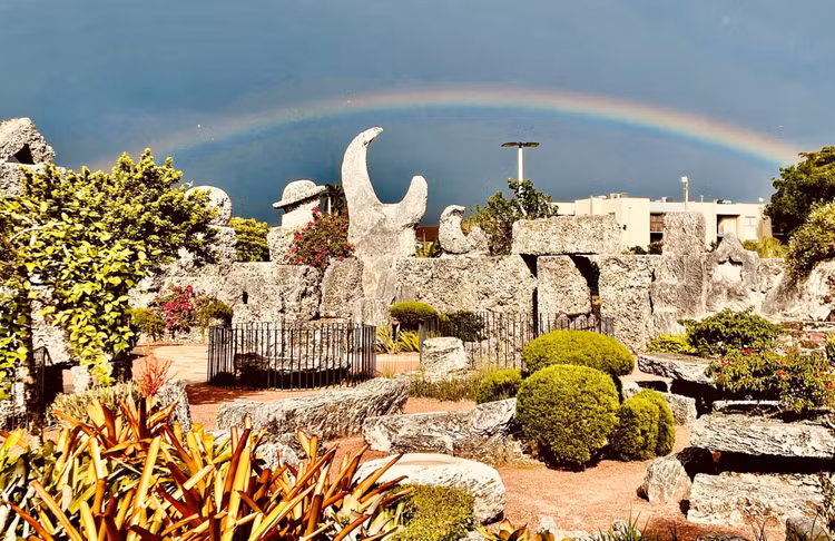 Lau dai bi an nhat the gioi duoc nguoi ngoai hanh tinh tro giup?-Hinh-13