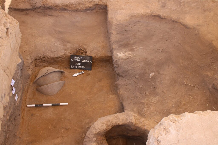 Khai quat binh nga voi 6.000 nam tuoi, chan dong lai lich that-Hinh-3