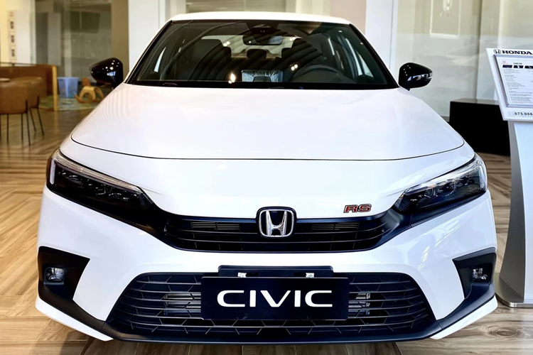 Honda Civic tai Viet Nam dang giam toi 87 trieu dong tai dai ly-Hinh-3