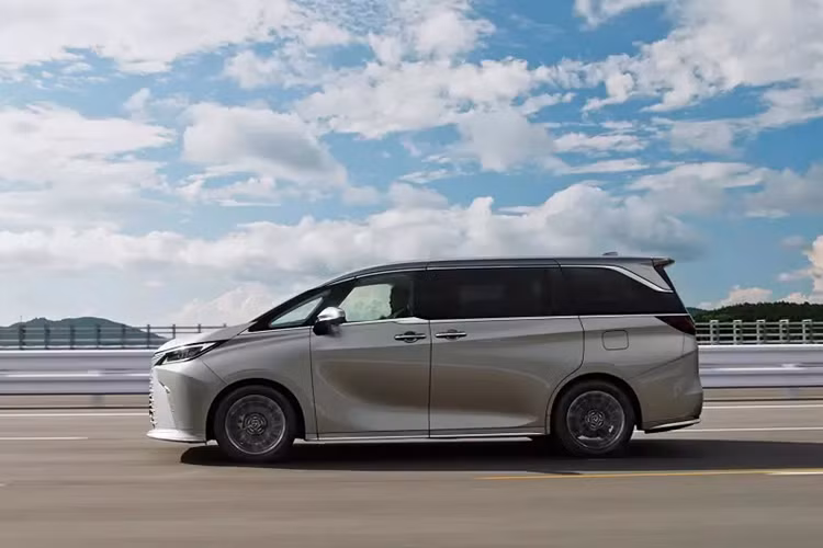 “Chuyen co mat dat” Lexus LM 2024 ra mat ban 6 cho gia re-Hinh-3