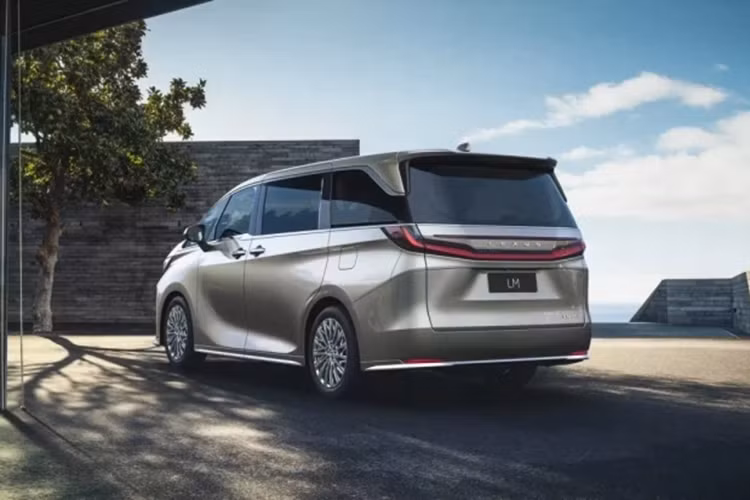 “Chuyên cơ mặt đất” Lexus LM 2024 sắp bán tại Việt Nam có gì hay? - Hình 14 “Chuyen co mat dat” Lexus LM 2024 sap ban tai Viet Nam co gi hay?-Hinh-14