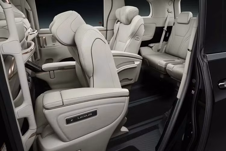 Cận cảnh Lexus LM500h L 2024 bản 6 chỗ, từ 2,25 tỷ đồng - Hình 7 Can canh Lexus LM500h L 2024 ban 6 cho, tu 2,25 ty dong-Hinh-7