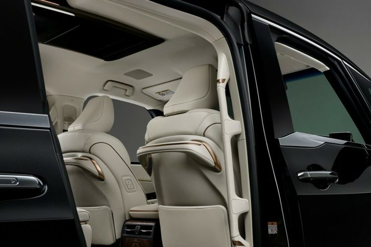 Can canh Lexus LM500h L 2024 ban 6 cho, tu 2,25 ty dong-Hinh-8