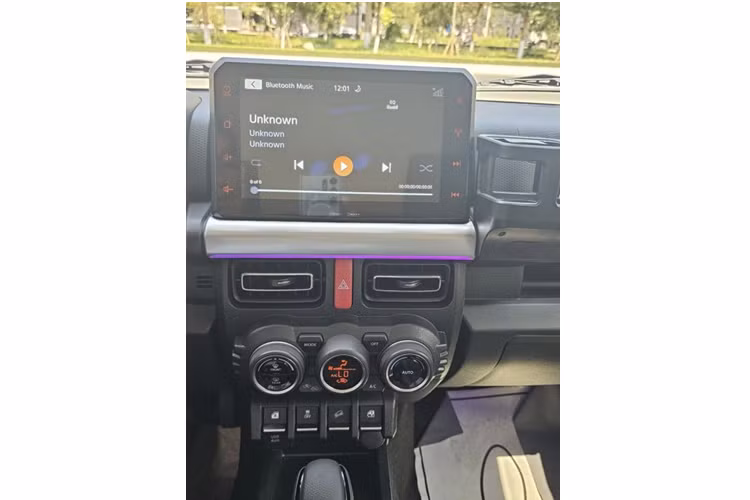 Can canh Suzuki Jimny do Mercedes G63 chinh hang gan 1 ty dong-Hinh-6