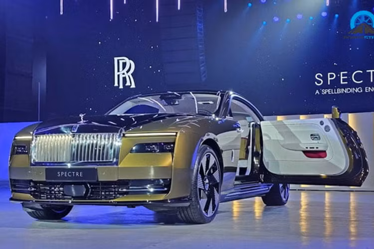 Can canh Rolls-Royce Spectre cua Minh Nhua moi mua hon 25 ty dong-Hinh-20