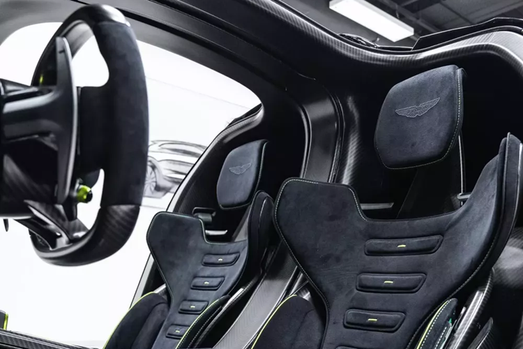 Nhung bom tan sieu xe dang cho doi nhat ve Viet Nam nam 2024-Hinh-15