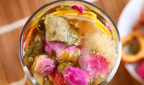 Kinh ngạc loại lá “vua hút mỡ”, mùa hè rất nhiều - Hình 9 Vì sao lá sen được mệnh danh "siêu hút mỡ"? ảnh 9