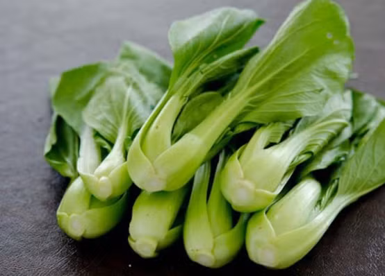 Giật mình loại rau quen thuộc không nên ăn mùa hè kẻo rước bệnh - Hình 2