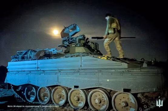 Lu doan thuy quan luc chien 36 cua Ukraine dinh don nang o Kursk-Hinh-10