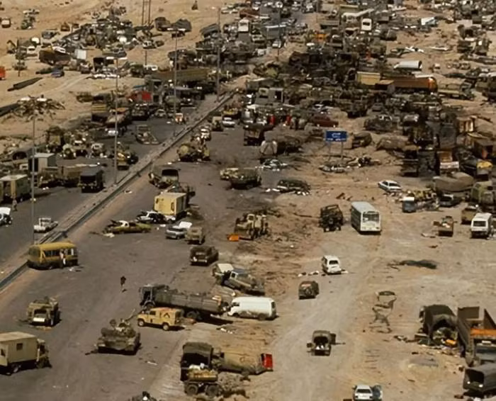 Tai sao My chiem Iraq rat nhanh, con Nga lai sa lay o Ukraine?