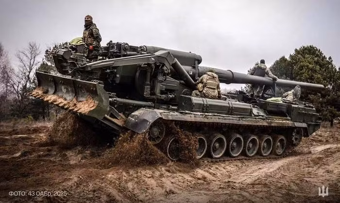 Don vi tinh nhue Ukraine bi xoa so, phong tuyen vo tran-Hinh-14