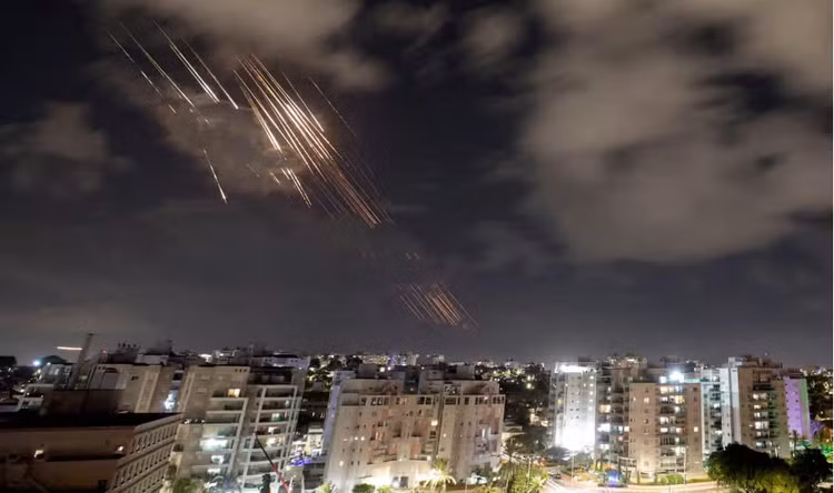 Ten lua phong khong Nga giup bao ve Iran truoc Israel-Hinh-2