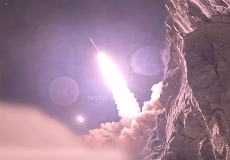 Ten lua phong khong Nga giup bao ve Iran truoc Israel-Hinh-18