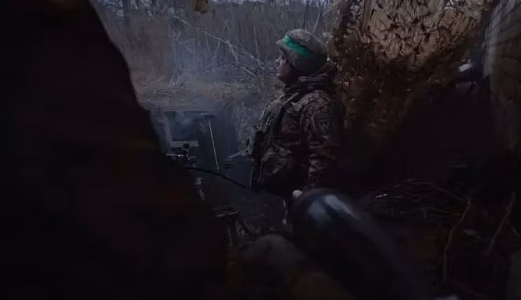 Kursk: 75.000 quan Nga vay chat 11.000 tan quan Ukraine-Hinh-14