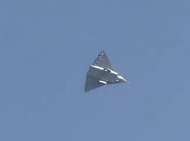 Thiet ke an tuong J-36 cho thay suc manh cong nghe Trung Quoc-Hinh-6