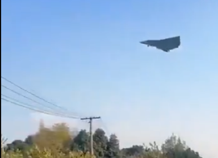 Bí ẩn tiêm kích tàng hình thế hệ 6 mới của Trung Quốc - Hình 4 Bi an tiem kich tang hinh the he 6 moi cua Trung Quoc-Hinh-4