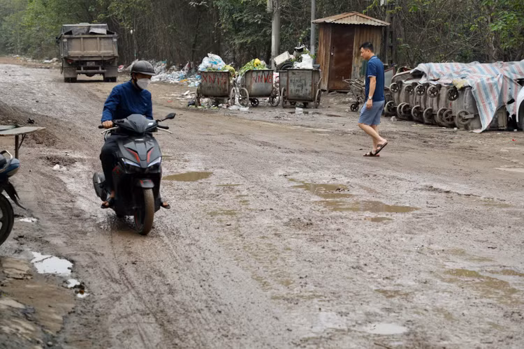 Ha Noi: Can canh con duong “dau kho” mai chua thoat kho-Hinh-5