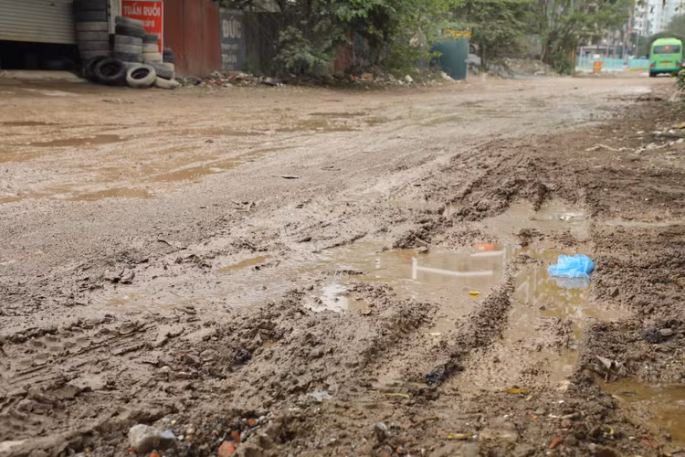 Ha Noi: Can canh con duong “dau kho” mai chua thoat kho-Hinh-6