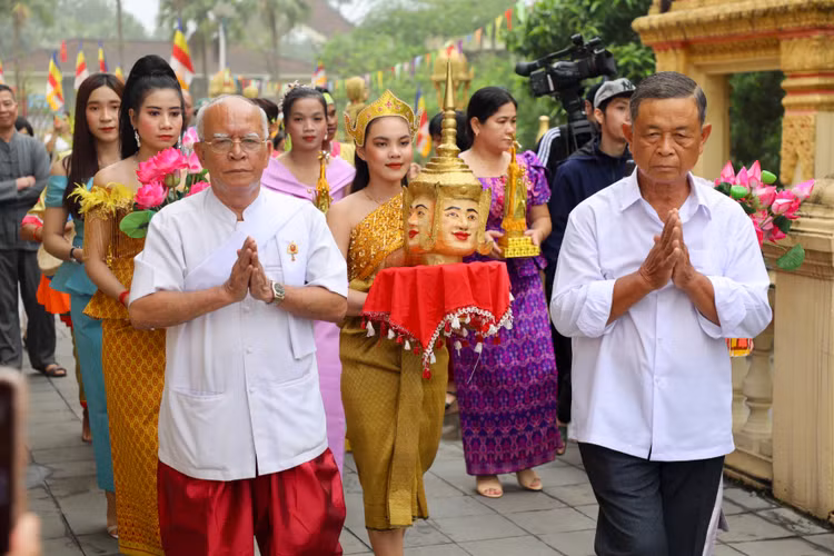 Kham pha Tet Chol Chnam Thmay cua dong bao Khmer ngay tai Ha Noi