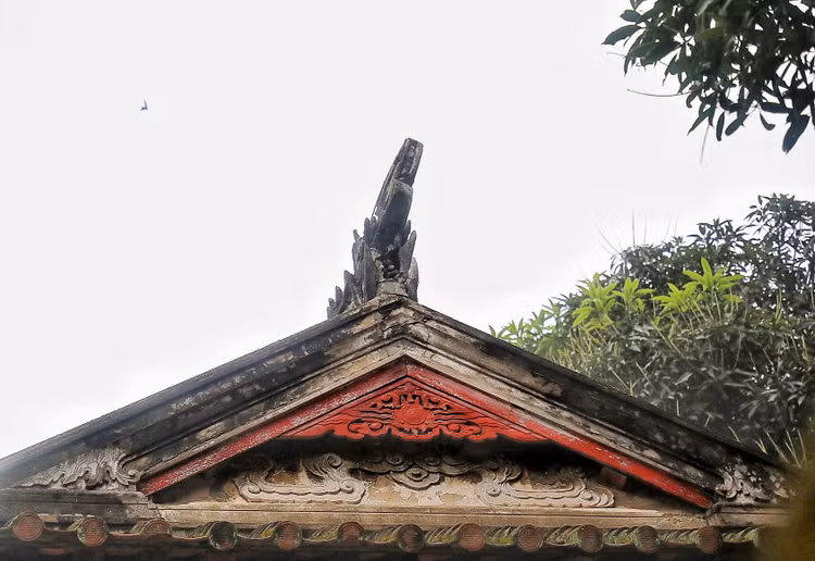 Can canh Khue Van Cac o Van Mieu - Quoc Tu Giam xuong cap nghiem trong-Hinh-4