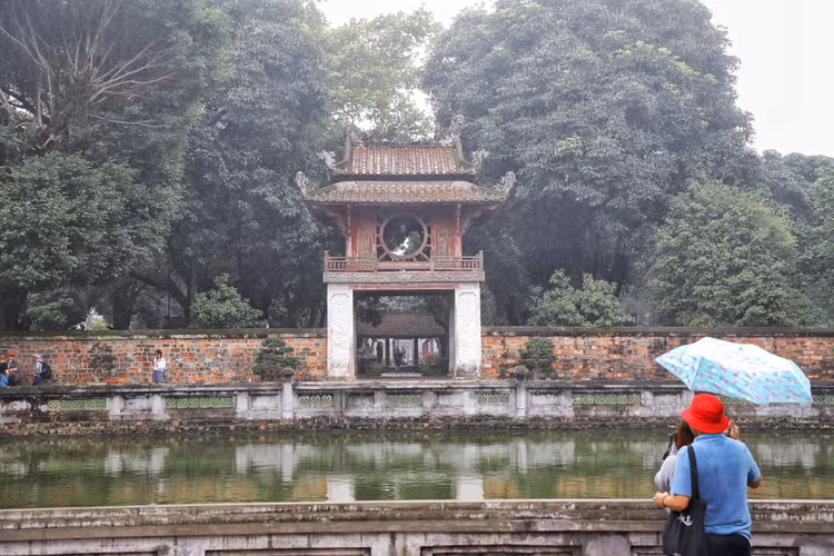 Can canh Khue Van Cac o Van Mieu - Quoc Tu Giam xuong cap nghiem trong-Hinh-10