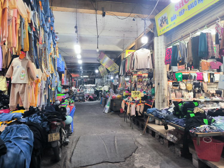 Sap Tet, cho truyen thong e am, tieu thuong lo lang-Hinh-4