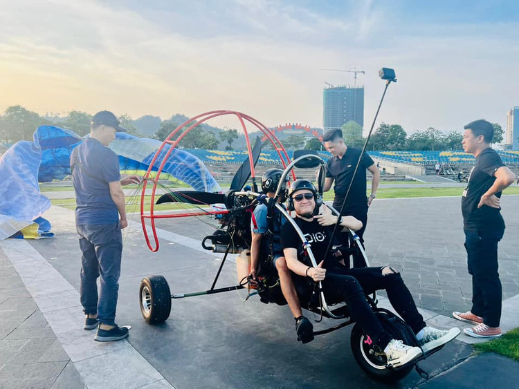 Bay du luon ngam canh Ha Long: Gia “chat” co nao-Hinh-4