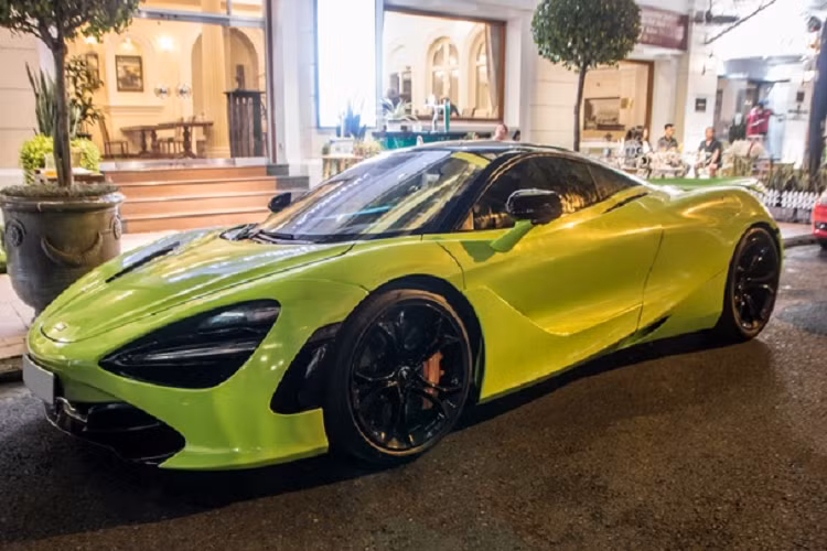 “Quý ông tia chớp” cưỡi McLaren 720S hơn 20 tỷ mừng Midu ra phim mới - Hình 8 “Quy ong tia chop” cuoi McLaren 720S hon 20 ty mung Midu ra phim moi-Hinh-8