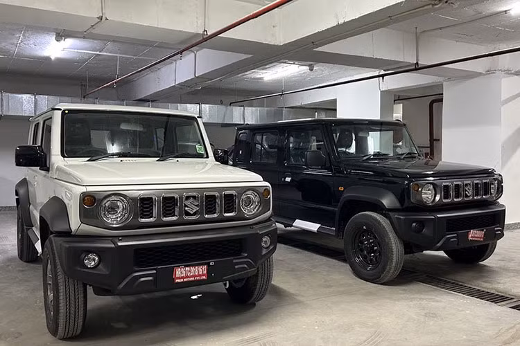 Suzuki Jimny 5 cua so san gia 362 trieu dong, trang bi nhung gi?