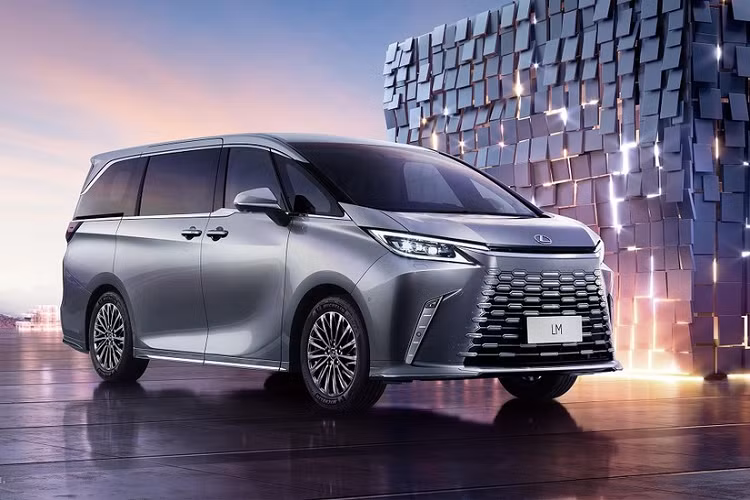 “Chuyen co mat dat” Lexus LM 2024 chot gia, tu 3,96 ty dong-Hinh-2