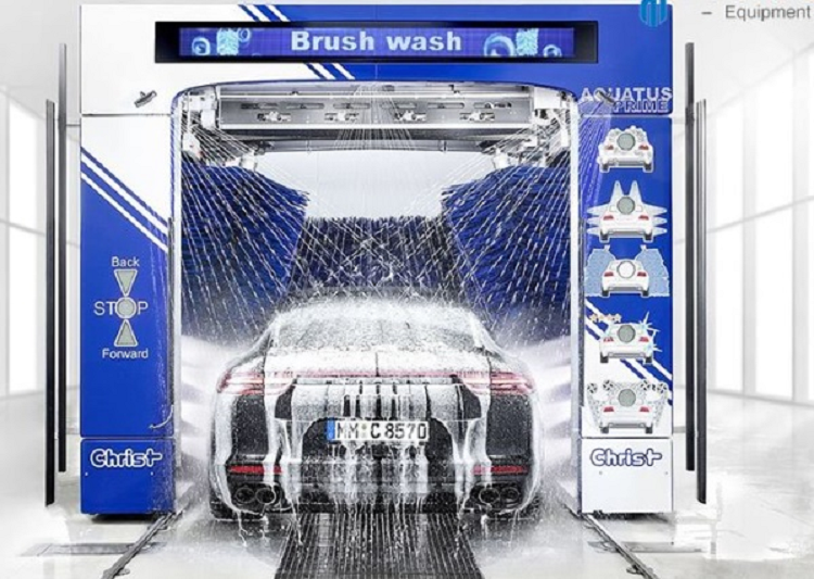 Rua xe oto dien the nao de tranh bi “tien mat tat mang“?