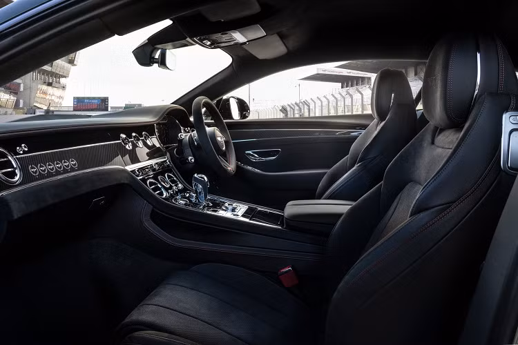 Ngắm Bentley Continental GT “Le Mans Collection” từ 6,8 tỷ đồng - Hình 9 Ngam Bentley Continental GT “Le Mans Collection” tu 6,8 ty dong-Hinh-9