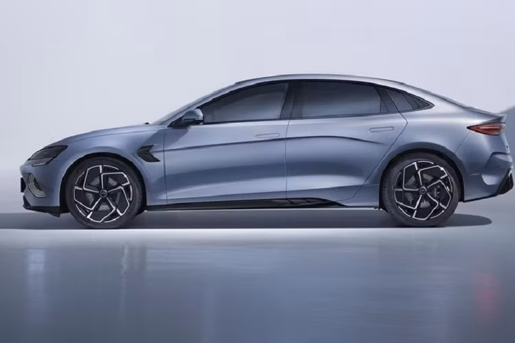 Can canh BYD Seal Champion Edition sap ve Viet Nam tu 644 trieu dong?-Hinh-10