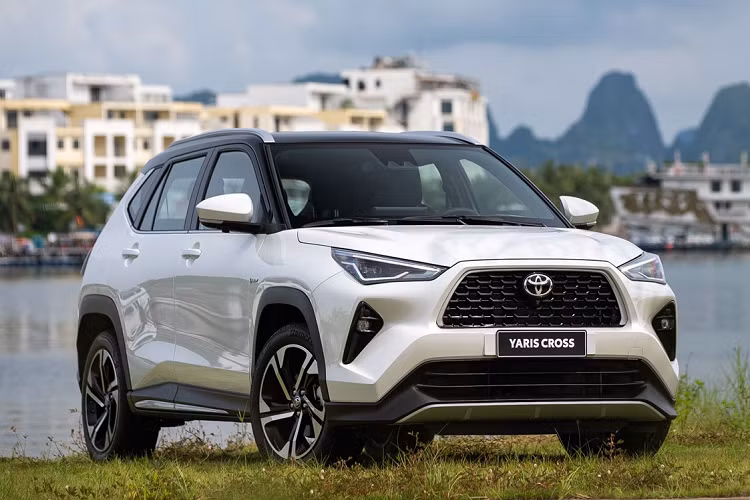 Toyota Yaris Cross 2023 từ 740 triệu đồng lăn bánh tại Việt Nam - Hình 3 Toyota Yaris Cross 2023 tu 740 trieu dong lan banh tai Viet Nam-Hinh-3