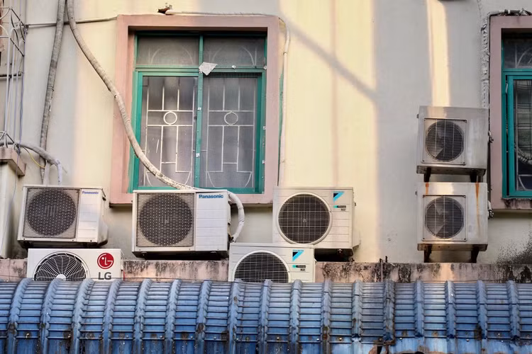 Ha Noi: Hiem hoa tu hang van cuc nong dieu hoa phoi nang, mua-Hinh-13