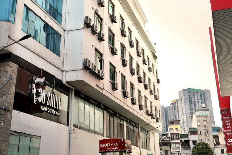 Ha Noi: Hiem hoa tu hang van cuc nong dieu hoa phoi nang, mua-Hinh-7