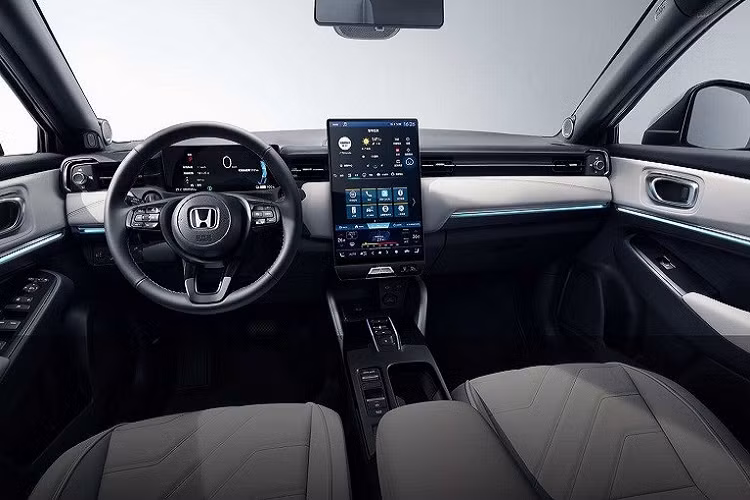 Can canh Honda HR-V 2023 chay dien vua 