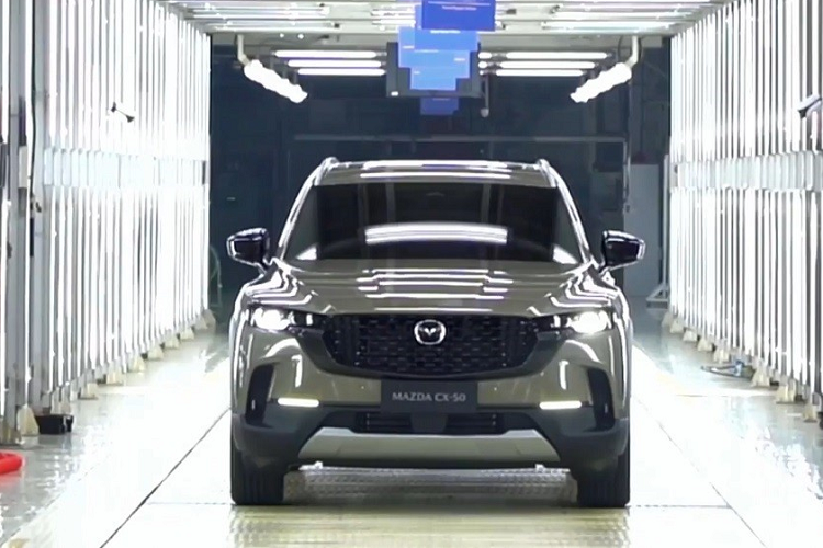 Mazda CX-50 2023 vừa chào hàng thị trường tỷ dân có gì? - Hình 12 Mazda CX-50 2023 vua chao hang thi truong ty dan co gi?-Hinh-12