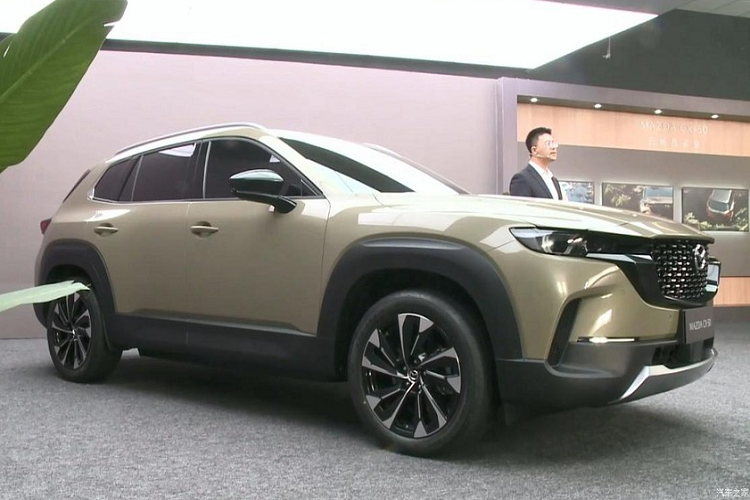Mazda CX-50 2023 vừa chào hàng thị trường tỷ dân có gì? - Hình 11 Mazda CX-50 2023 vua chao hang thi truong ty dan co gi?-Hinh-11