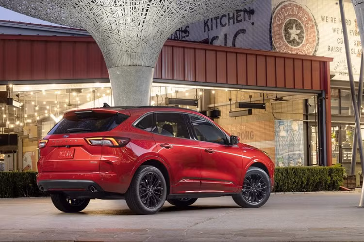 Ford Escape “ban hut” tai Viet Nam ra mat ban nang cap day cuon hut-Hinh-7