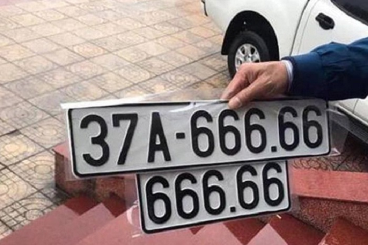 De xuat gia khoi diem 200 trieu dong voi bien so “rat dep” cho oto