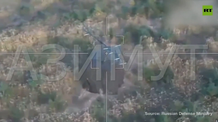 Bị quân Nga chia cắt và bao vây, lính Ukraine tử trận hàng loạt - Hình 14 Bi quan Nga chia cat va bao vay, linh Ukraine tu tran hang loat-Hinh-14