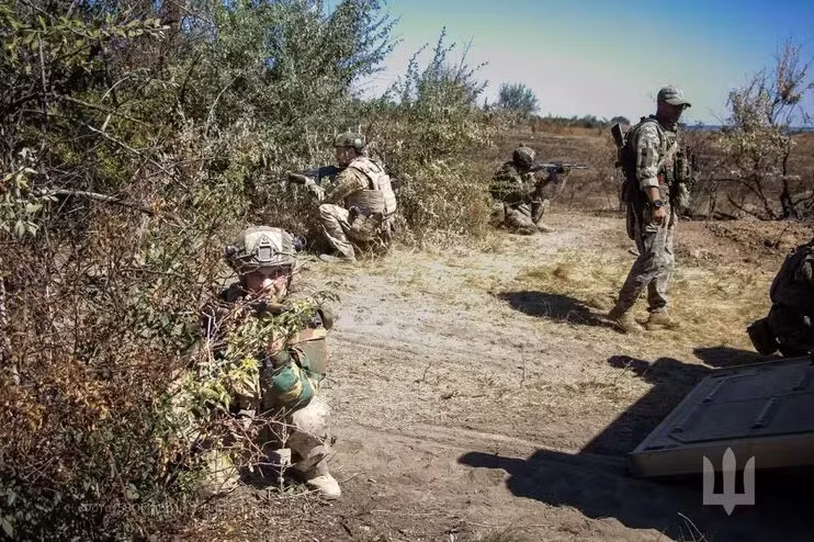 2.000 quan Ukraine bi vay o mat tran Kursk, so phan mong manh-Hinh-14