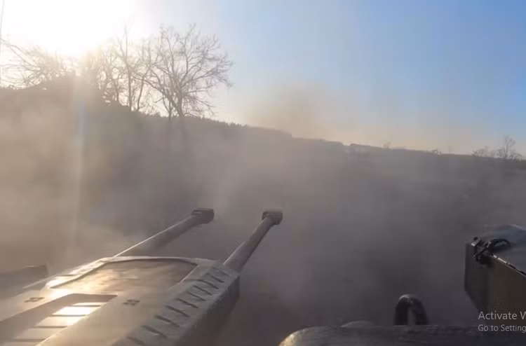 So phan Kurakhove va Velikaya Novoselka dang bat dau dem nguoc-Hinh-5