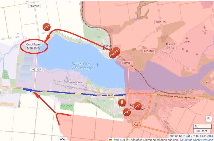 Quan doi Nga dang bung no o mat tran nam Donetsk-Hinh-15