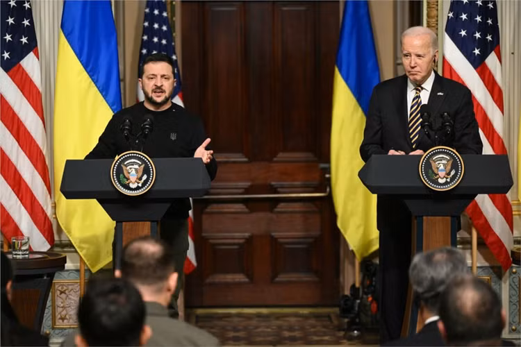 Ngoai UAV, Ukraine con vu khi gi de tan cong lanh tho Nga?-Hinh-13