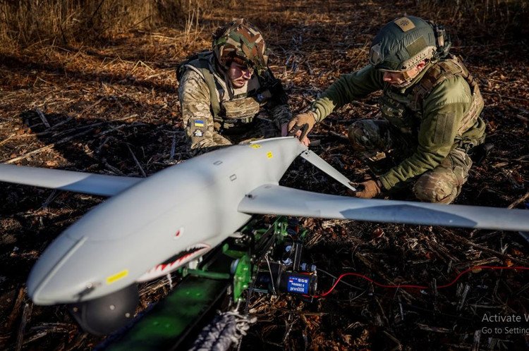 Ngoai UAV, Ukraine con vu khi gi de tan cong lanh tho Nga?-Hinh-10